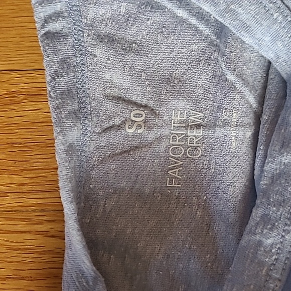 SO Brand Favorite Crew Tee XS - Picture 5 of 9